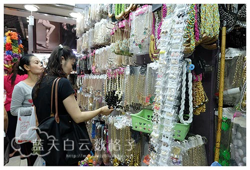 泰国曼谷购物:Pratunam Market 水门市场