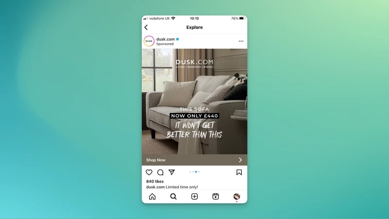 Dusk在Instagram轮播广告中加入新品预告