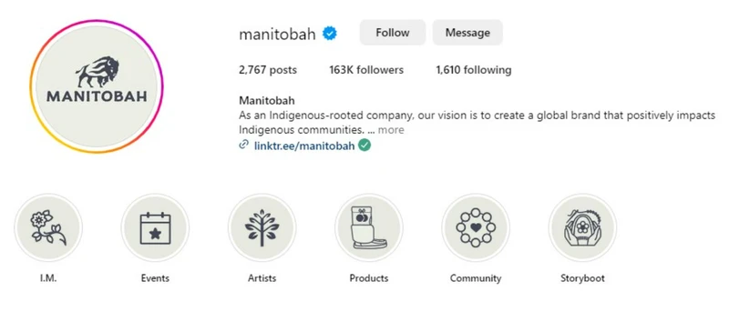 鞋类品牌Manitobah Mukluks的Instagram简介，展示了干净且符合品牌形象的设计