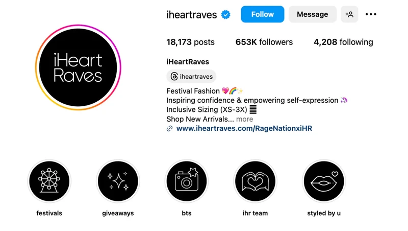 iHeartRaves的Instagram简介使用表情符号吸引客户